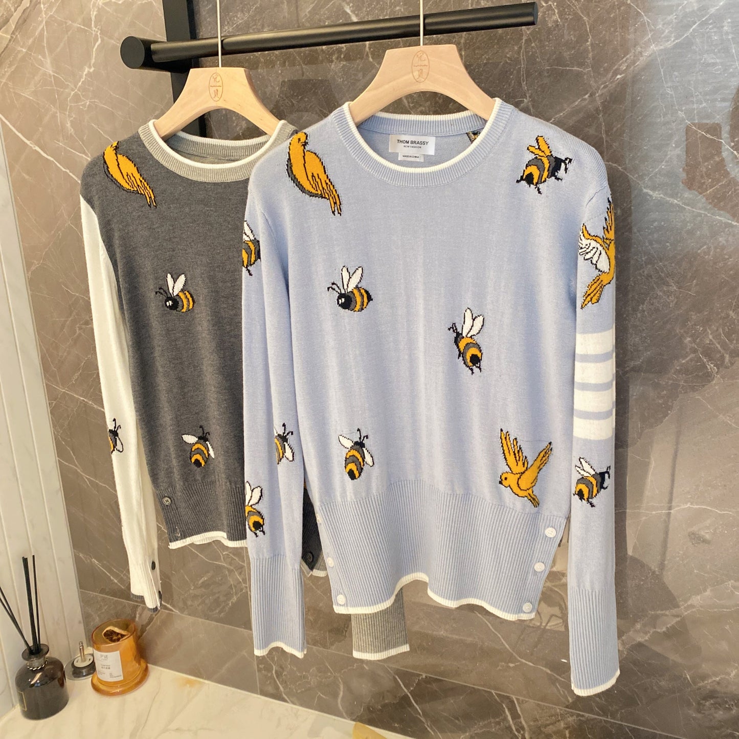 Bee Pullover Sweater THOM TREND