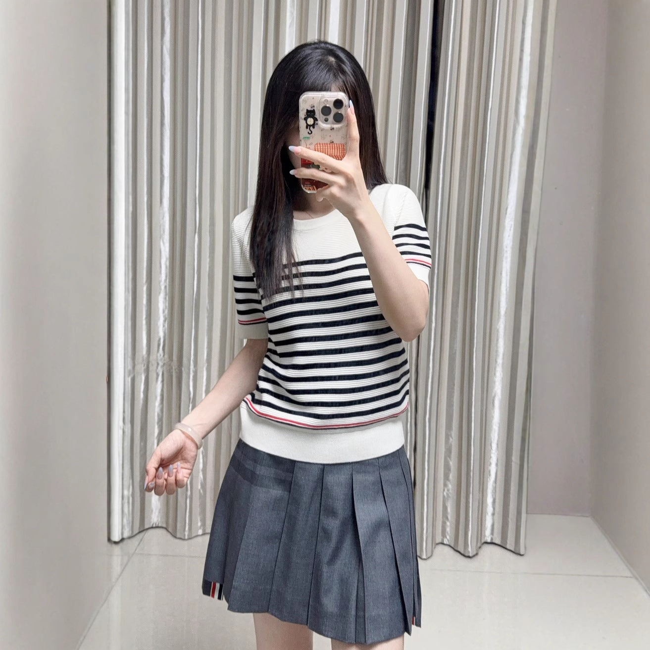 Puppy embroidered short sleeves(副本) THOM TREND