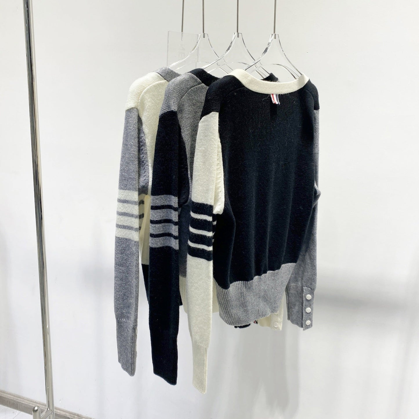 2025SS Colorblock cardigan THOM TREND