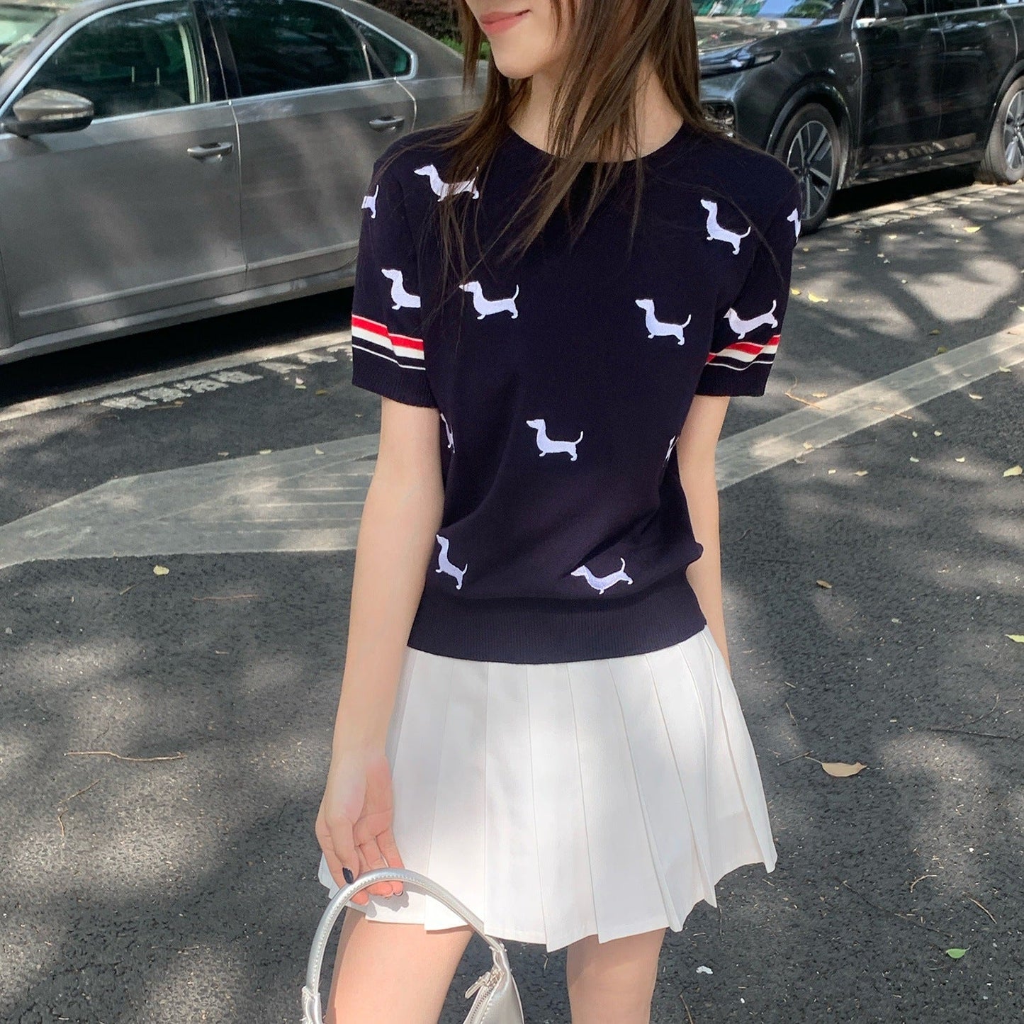 Puppy V-neck short sleeves(副本) THOM TREND
