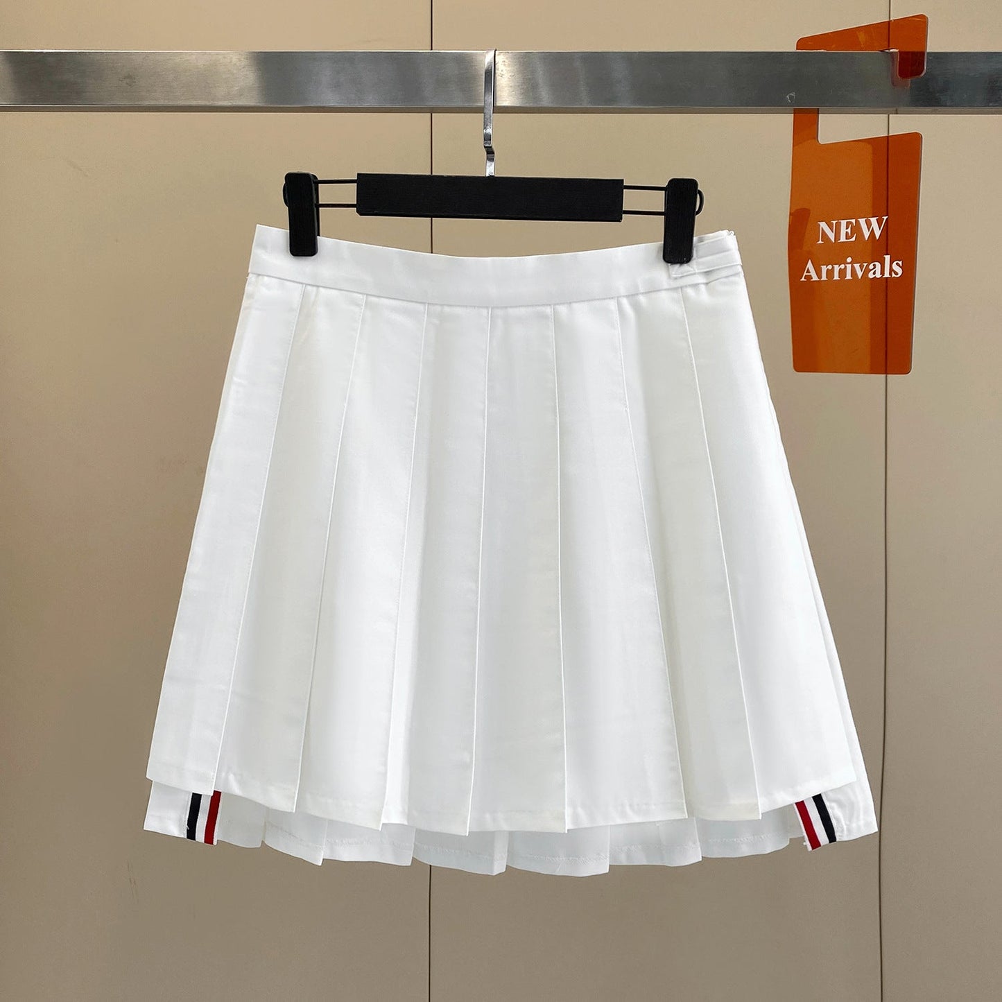 Unisex Gray and White Stripes(副本) THOM TREND