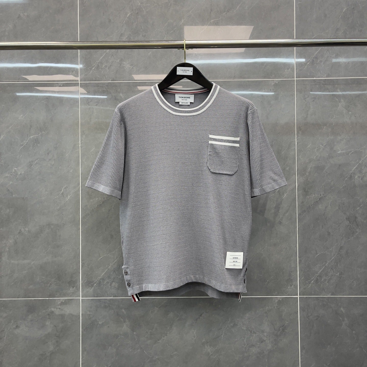 Front and back colorblock short-sleeved T-shirt(副本) THOM TREND