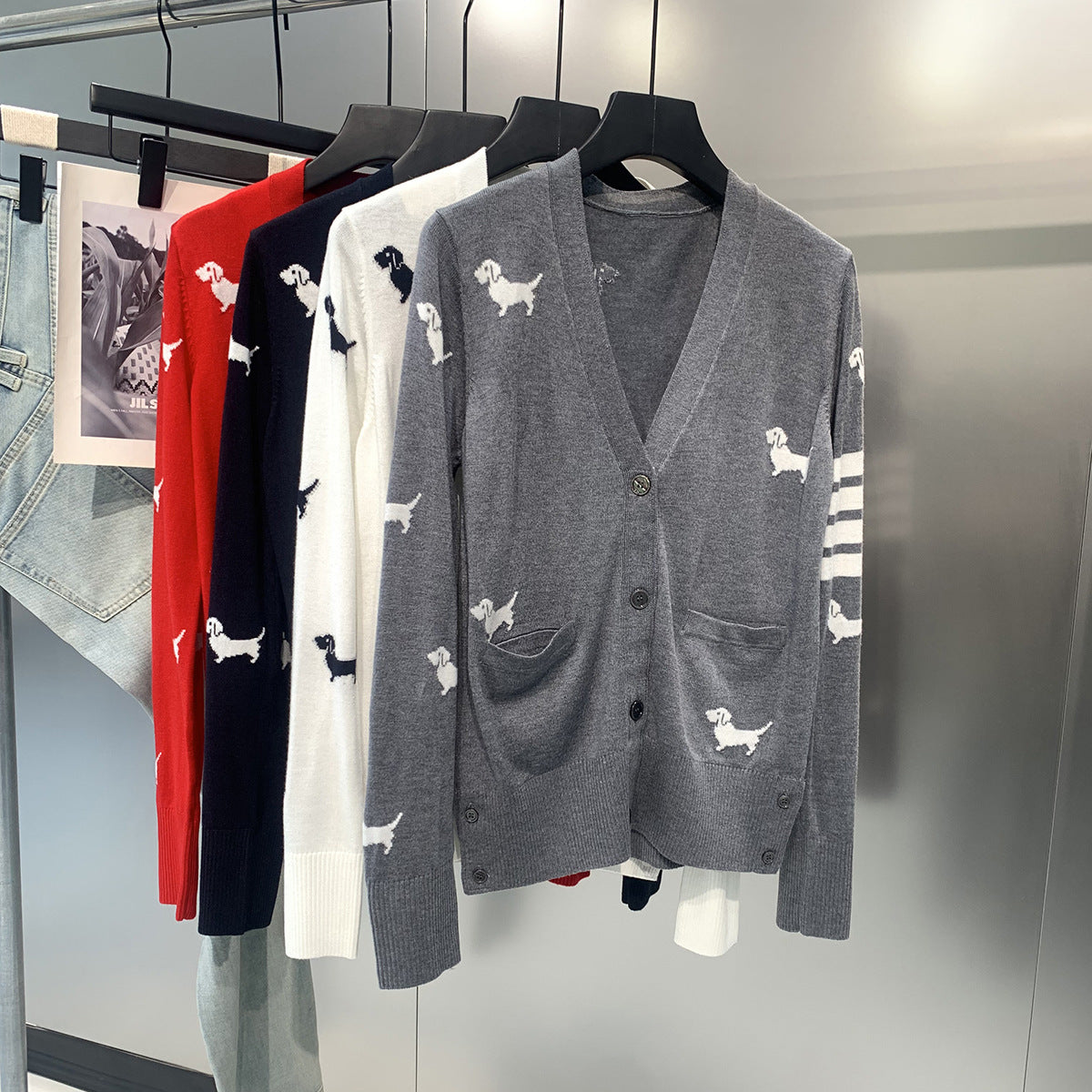 Women's Puppy Embroidered Cardigan(副本) THOM TREND