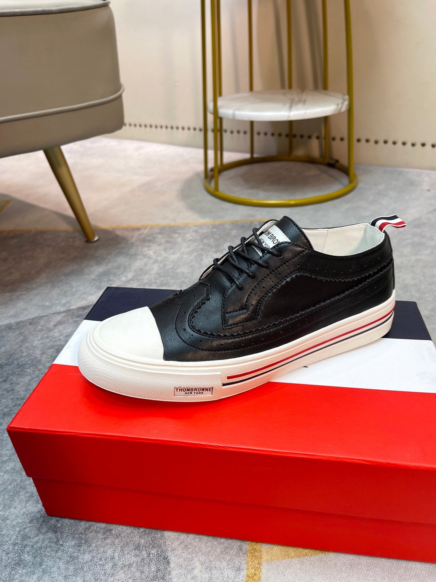 Leather Casual Shoes(副本) THOM TREND
