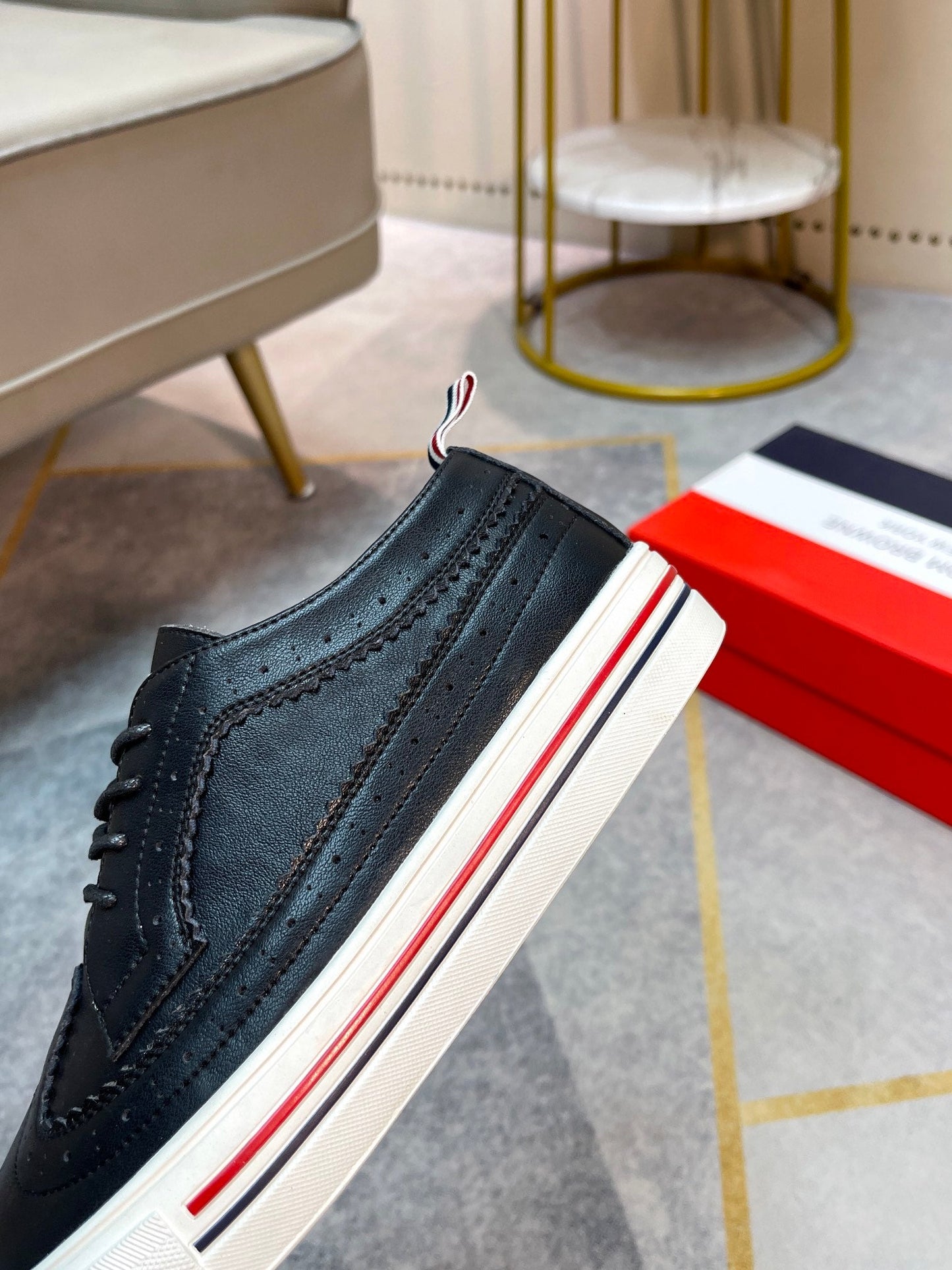 Leather Casual Shoes(副本) THOM TREND