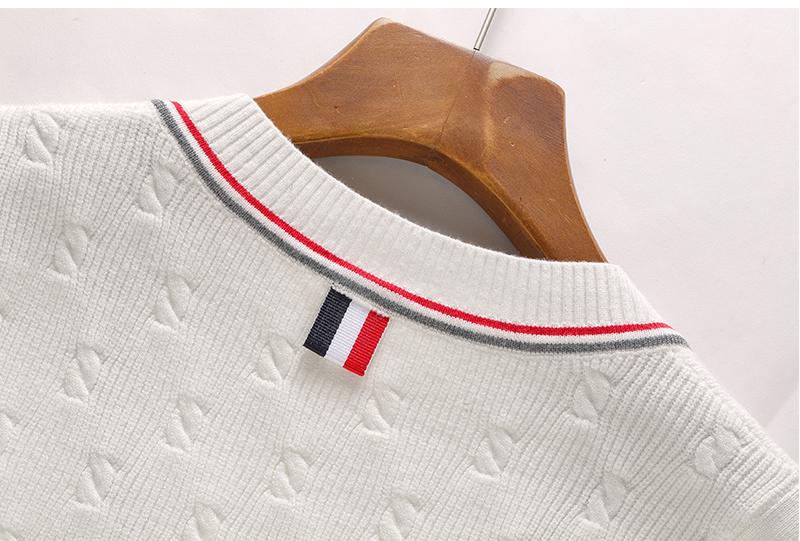 2025SS Puppy Embroidered Sweater Vest THOM TREND
