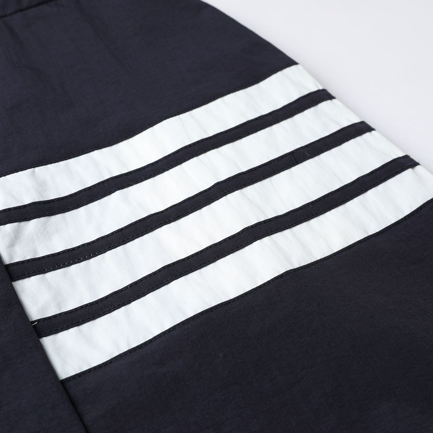 Butterfly knitted cardigan(副本) THOM TREND