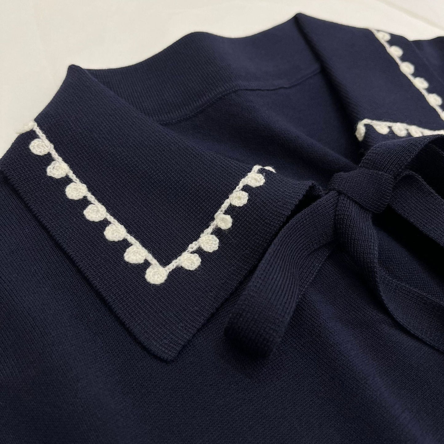Puppy V-neck short sleeves(副本) THOM TREND