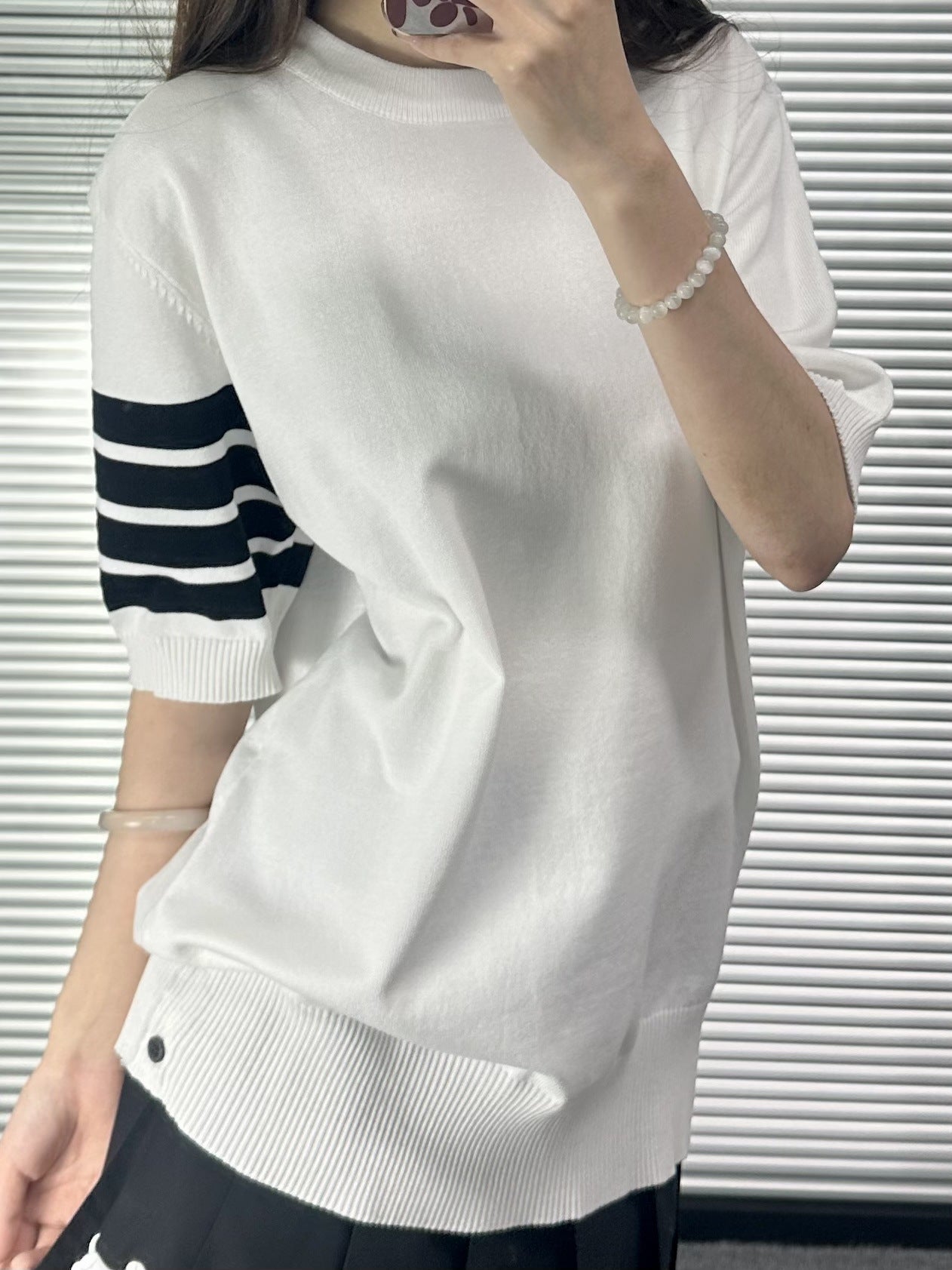 Women's four-bar v-neck cardigan(副本) THOM TREND