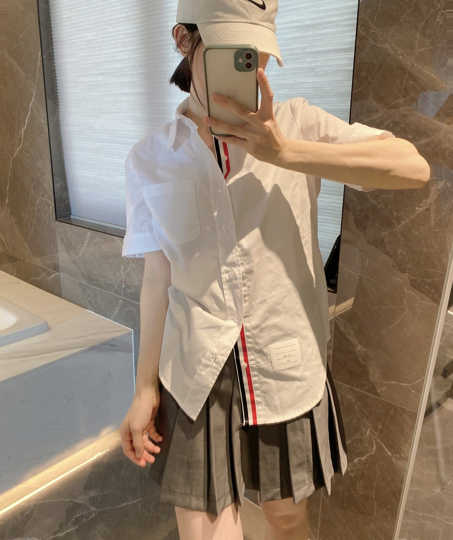 Puppy embroidered short sleeves(复制) THOM TREND