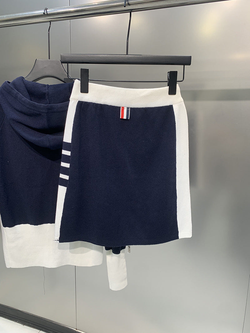 2025Threaded three-bar skirt suit