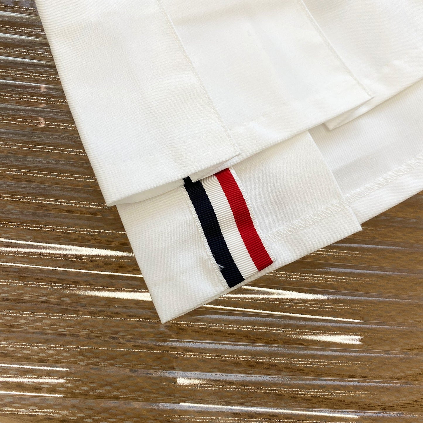 Unisex Gray and White Stripes(副本) THOM TREND