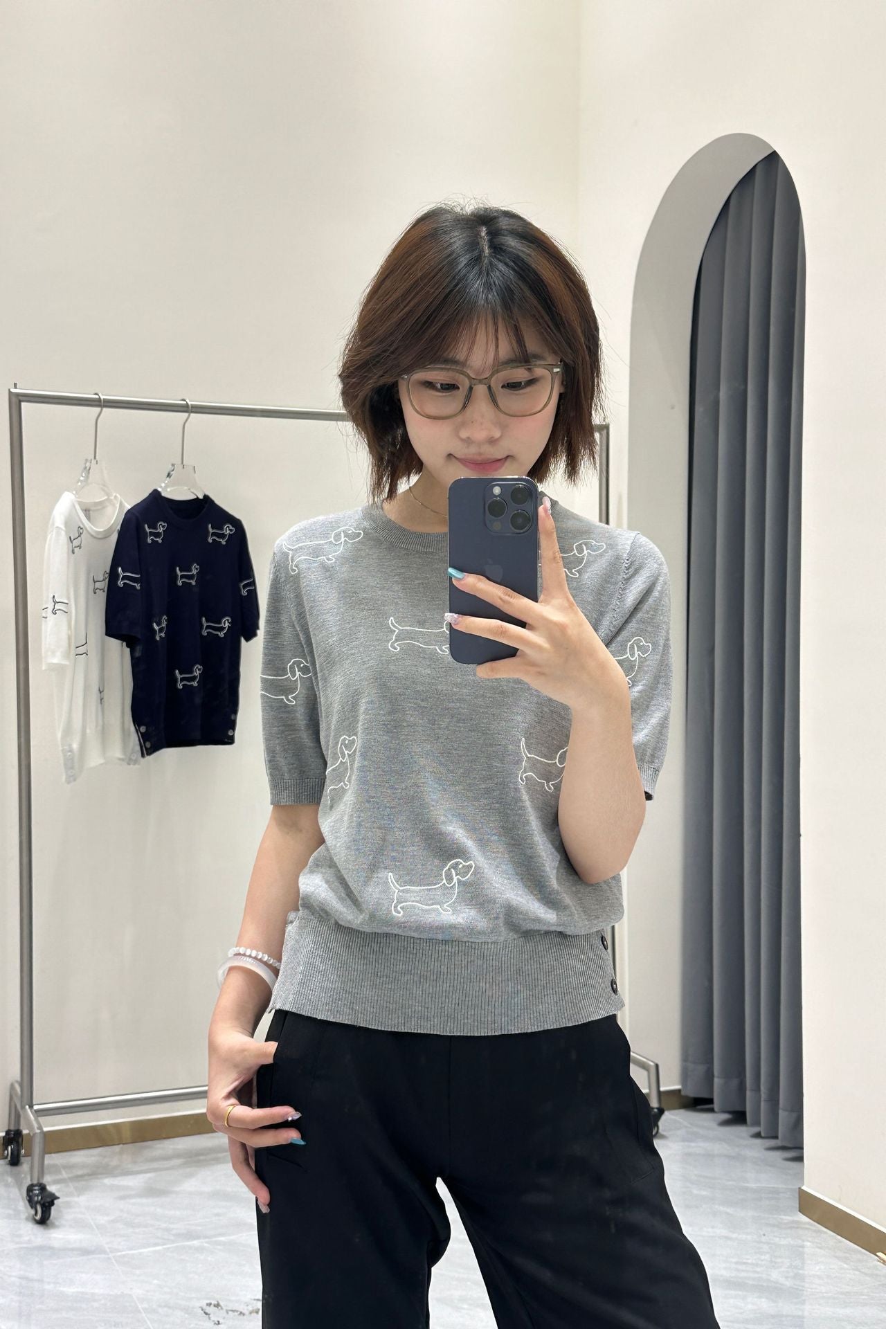 Women's Puppy Rose Embroidery Short Sleeve(副本) THOM TREND