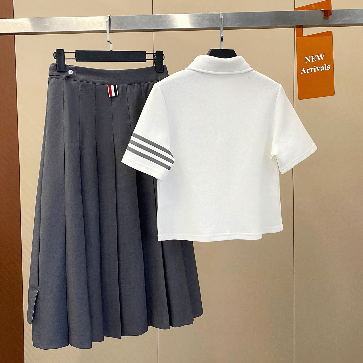 THOM Polo T-shirt + pleated skirt set(复制) THOM TREND