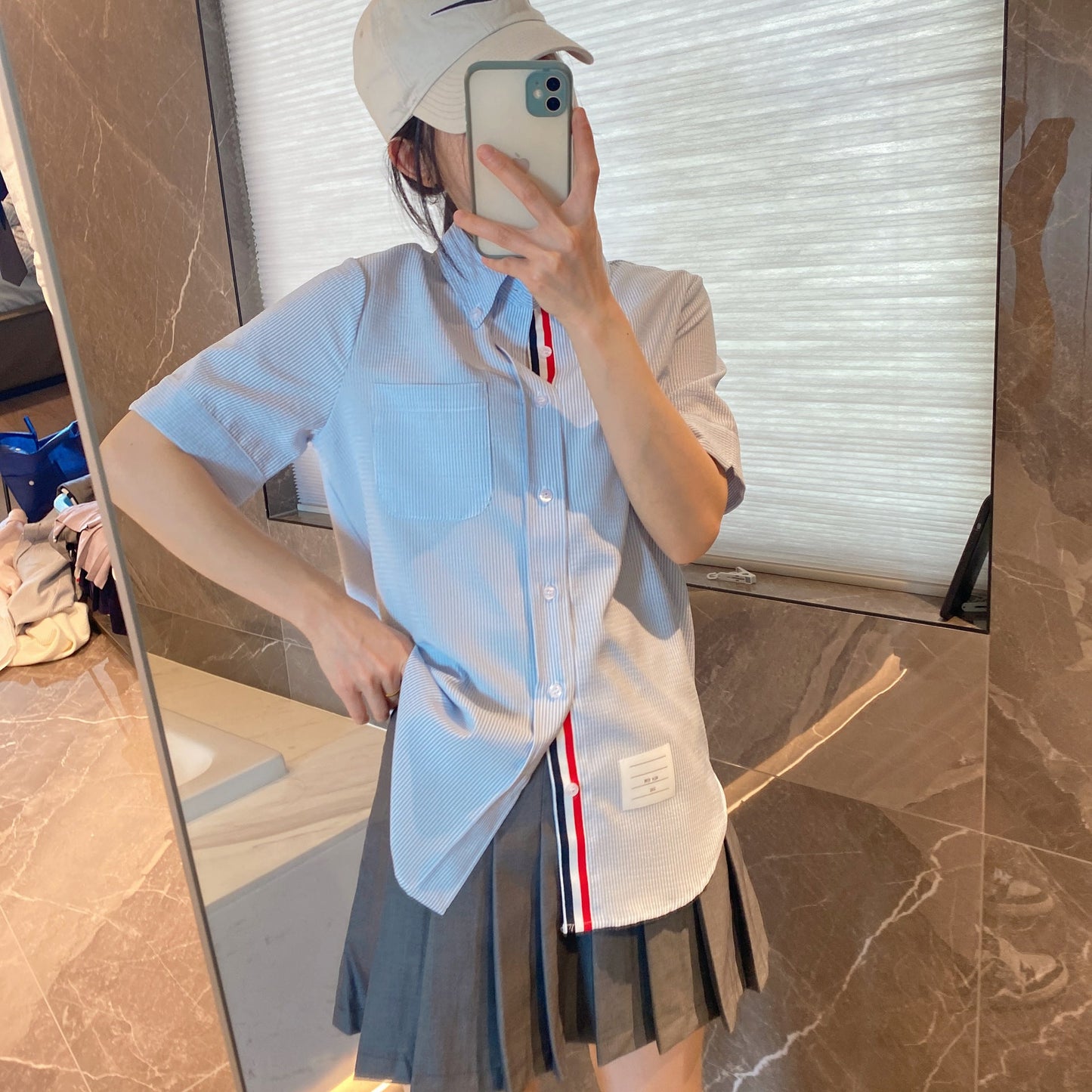 Puppy embroidered short sleeves(复制) THOM TREND