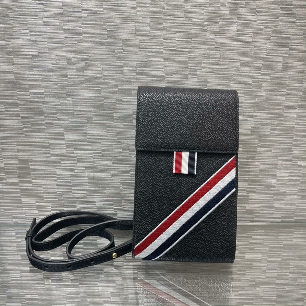 White mobile phone bag THOM TREND