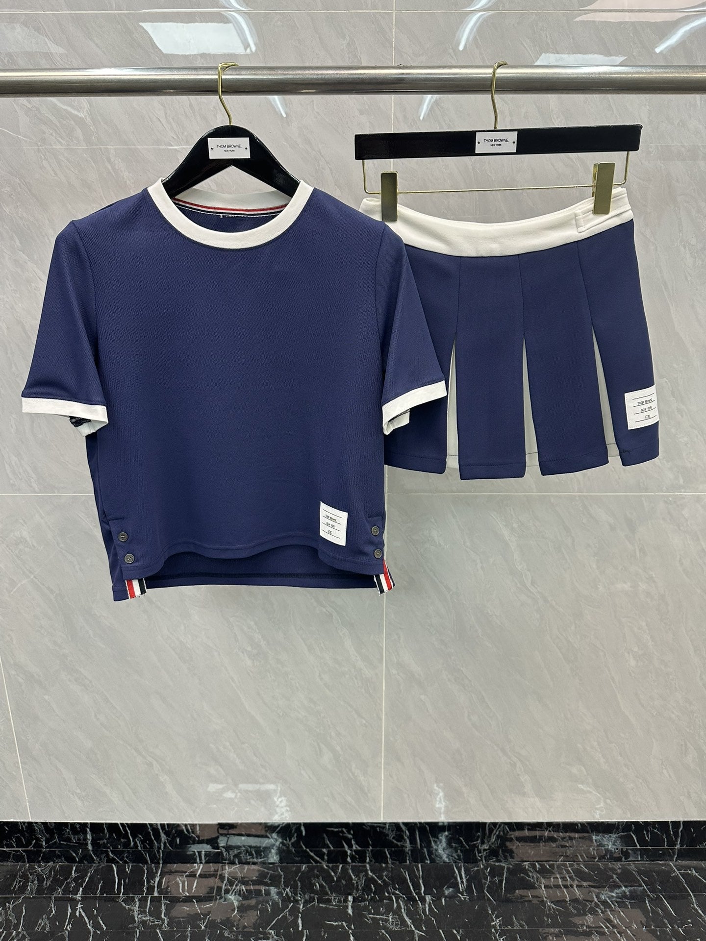 Top + skirt two-piece set(副本) THOM TREND