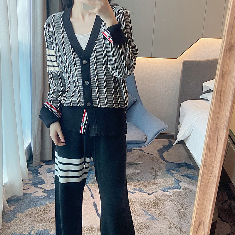 Women's Puppy Cardigan(副本) THOM TREND