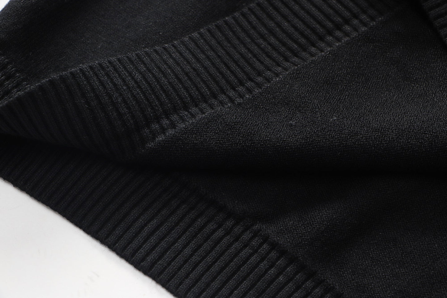 SOLO- Black Fleece Sweatshirt SOLODSQ2