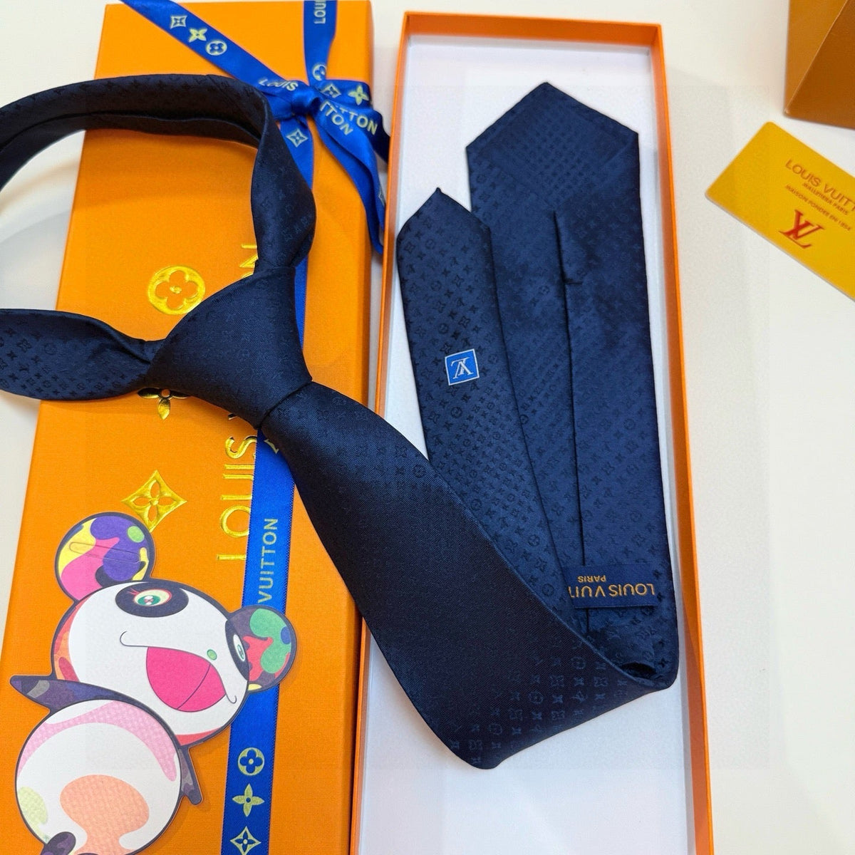 Louis Vuitton Style Men's Textured Silk Tie - Detail Image 5