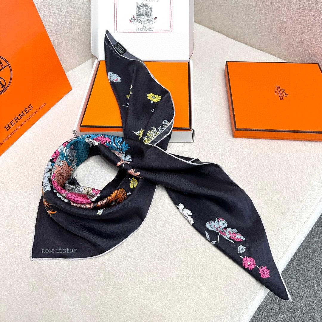 Hermes Style Lightness in Bloom Silk Scarf - Navy - Detail Image 5