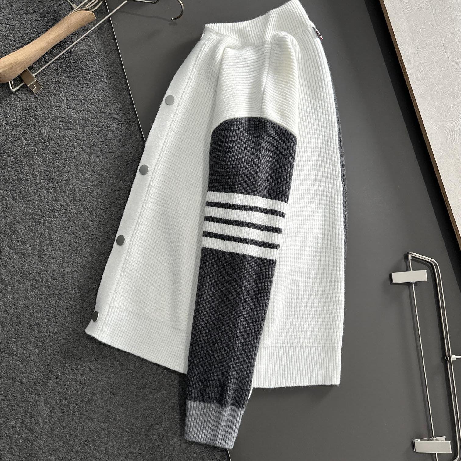 Color-blocked cardigan THOM TREND