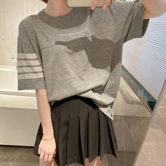 Round neck loose T-shirt