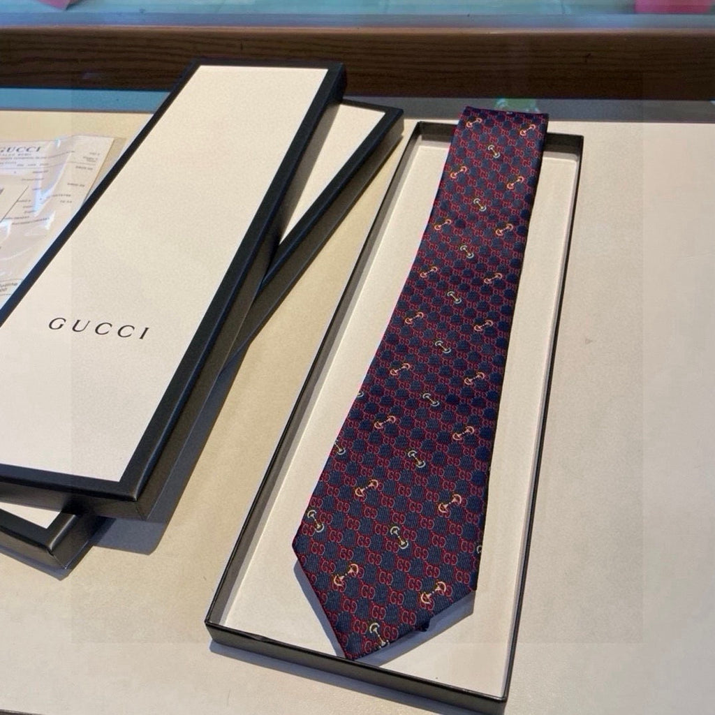 Gucci Style Men's Geometric Monogram Silk Tie - Detail Image 7