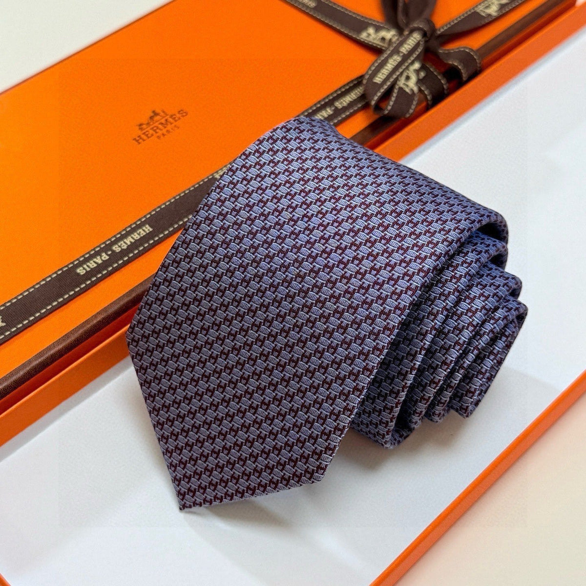 Hermes Style Men's Micro Geometric Silk Tie - Detail Image 7