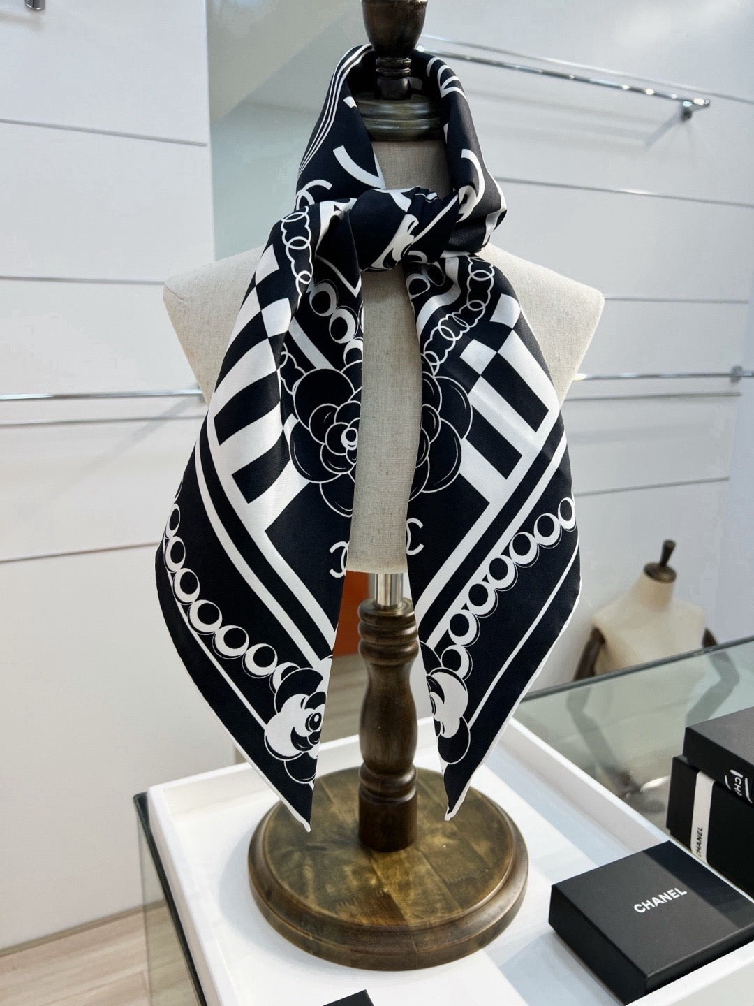Chanel Style Camellia Chain Print Silk Scarf - Black White - Detail Image 9