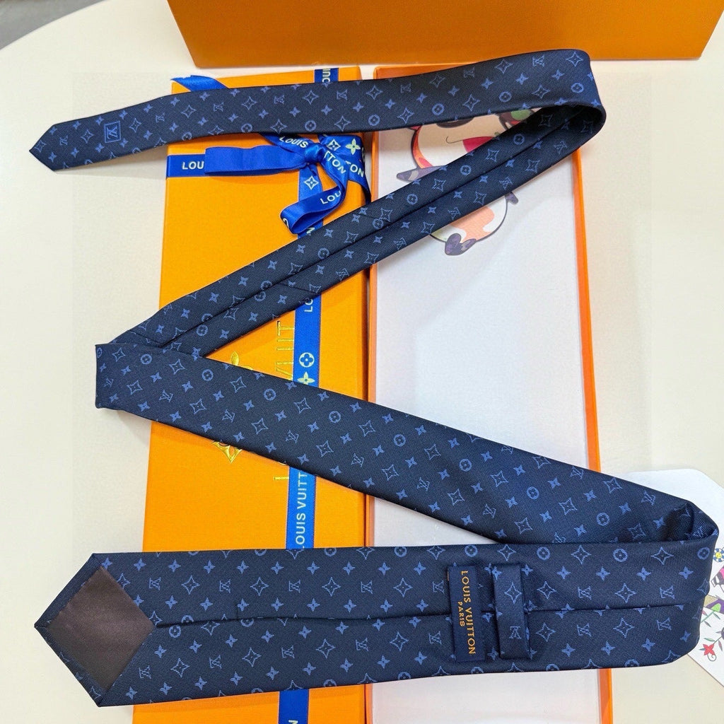Louis Vuitton Style Men's Monogram Micro Pattern Silk Tie - Detail Image 9