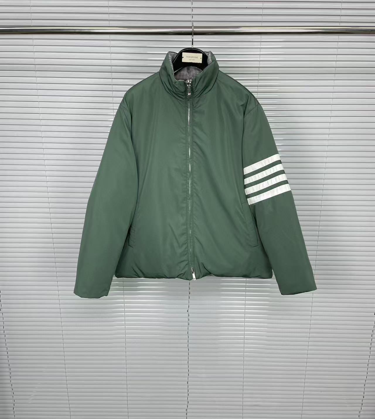 Men's reversible down jacket THOM TREND