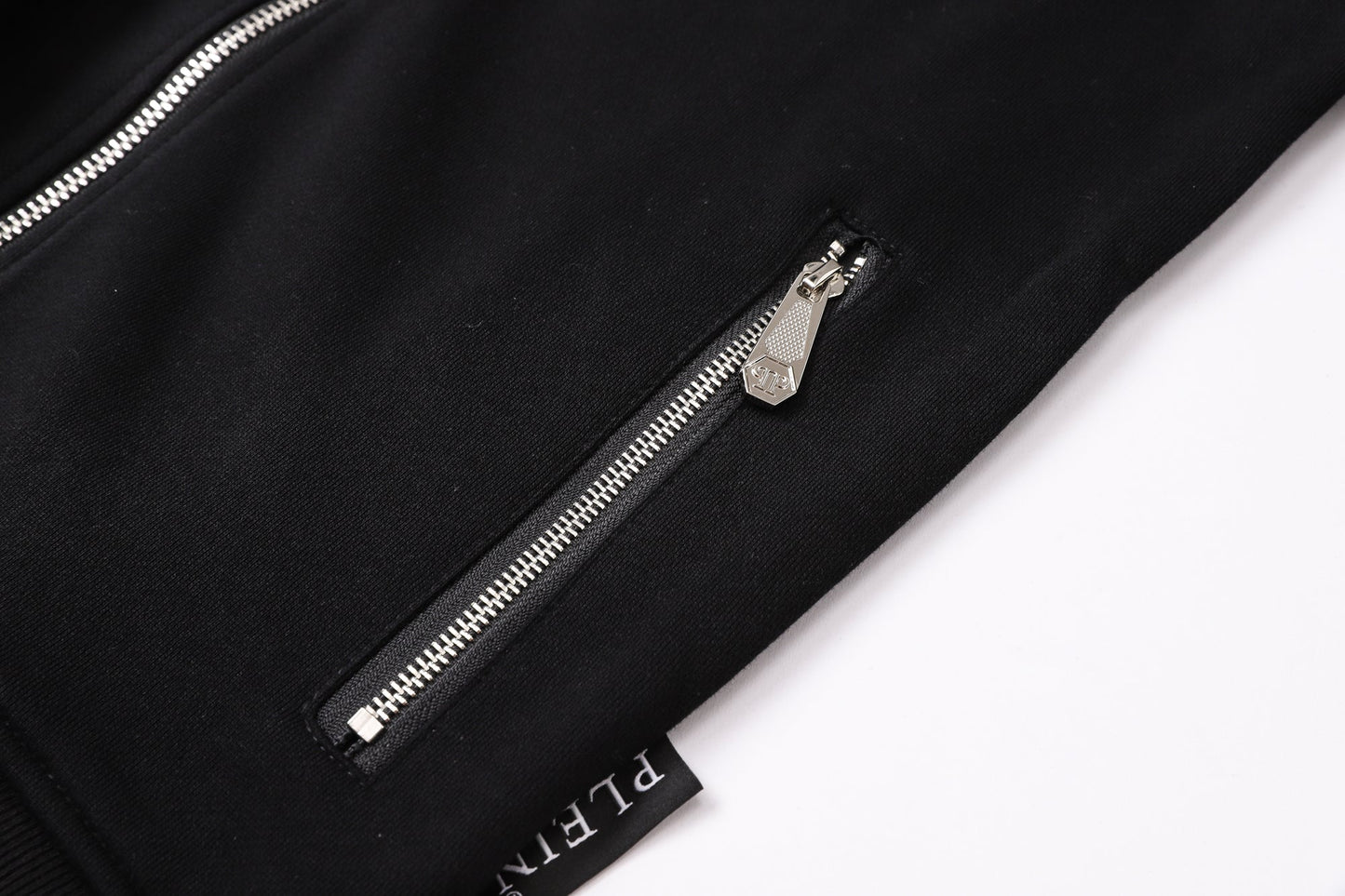 New-2025 Man Black Hoodie SOLODSQ2