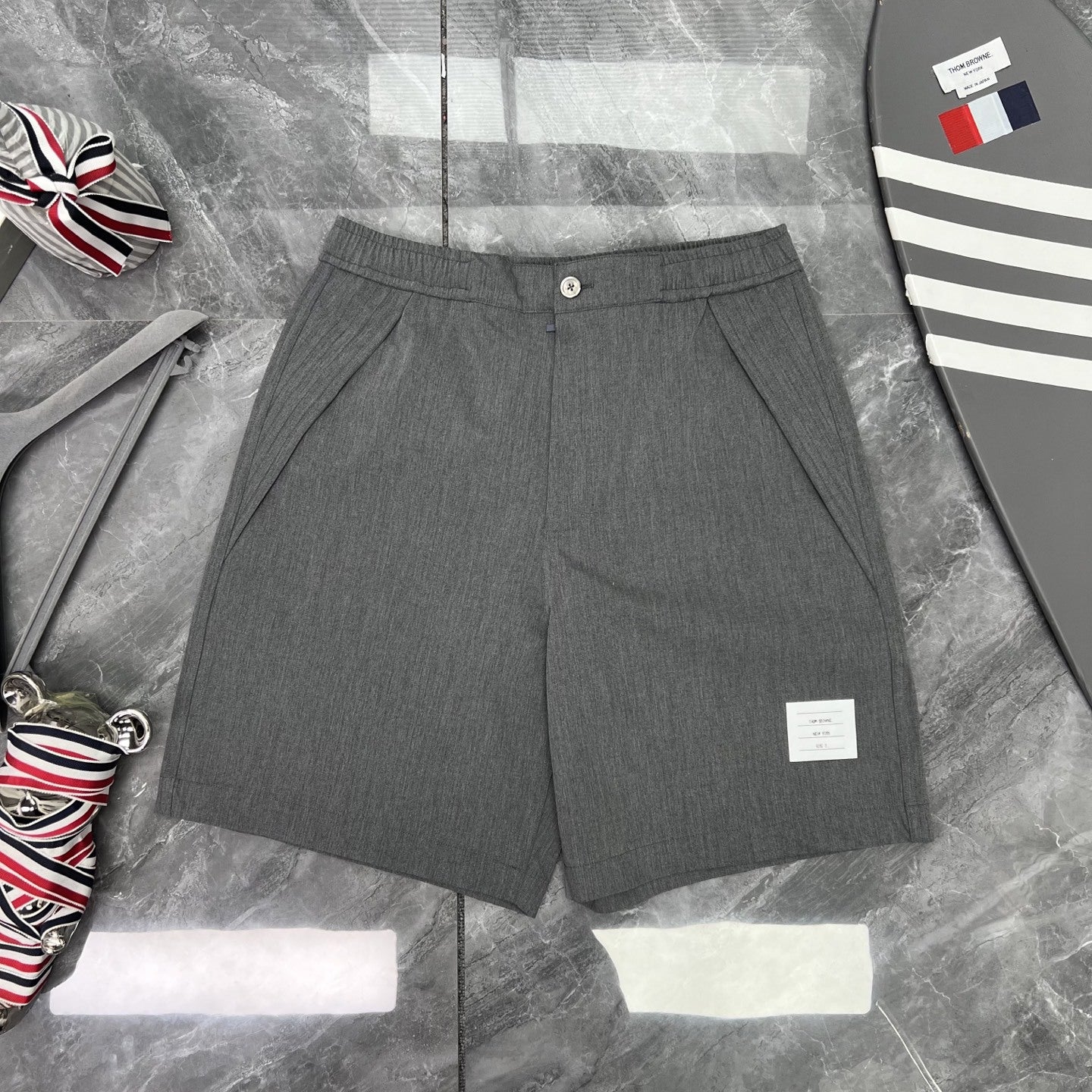 Colorblock Wave-Stripe Polo Tee – Unisex Summer Short Sleeve（副本） THOM TREND