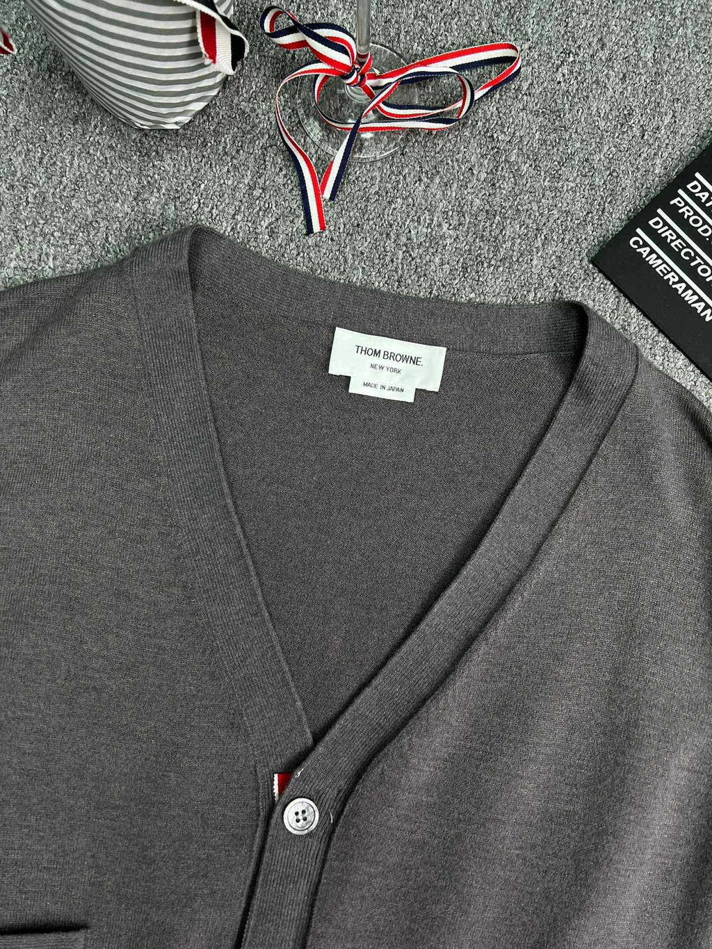 Thom Browne Style Four-Bar V-Neck Button Knit Vest