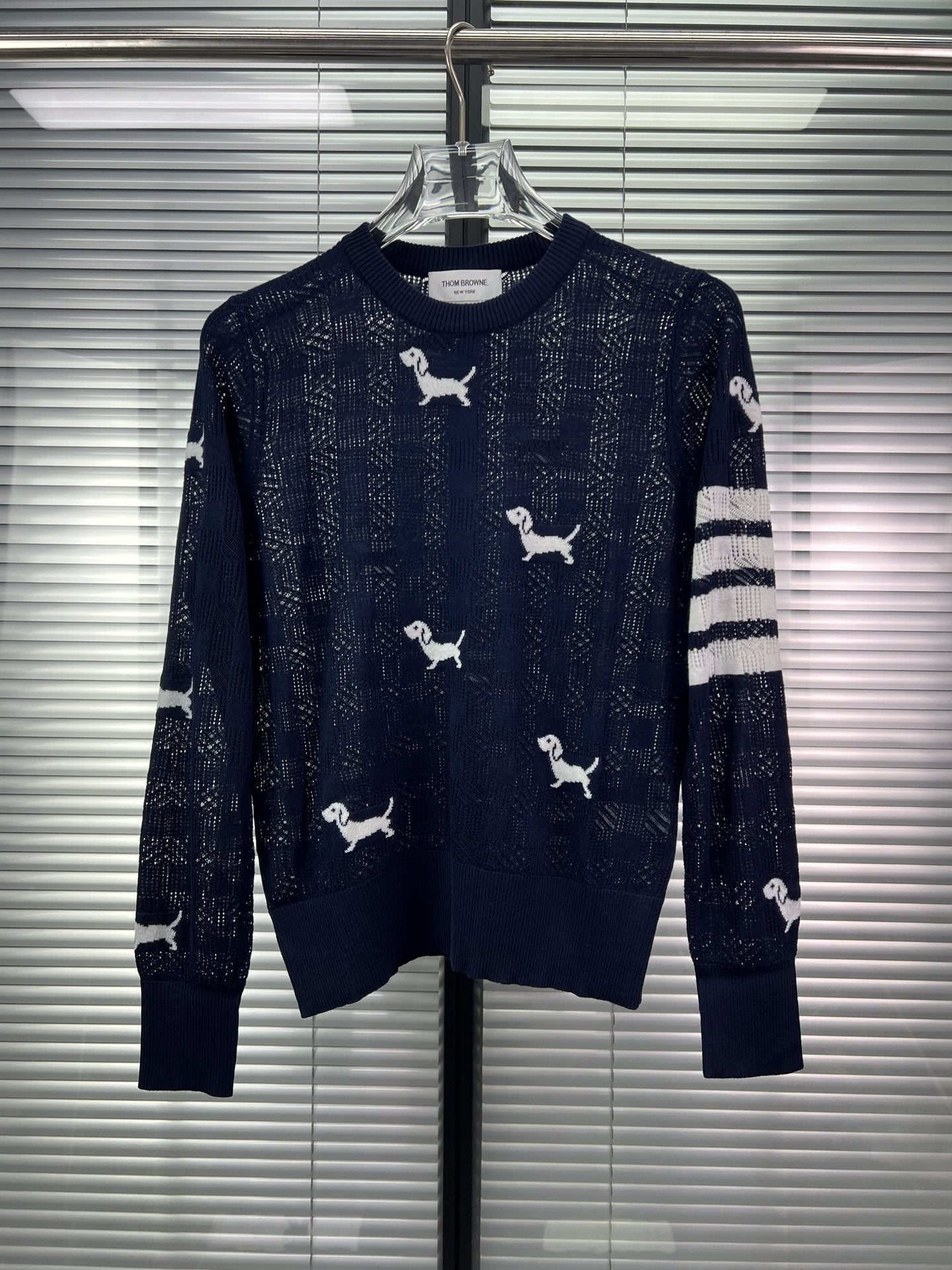 2025SS  Puppy embroidered sweater THOM TREND