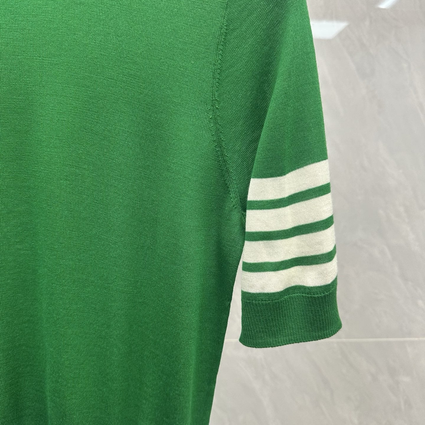 Color-Block Crew-Neck Short-Sleeve Knit Top