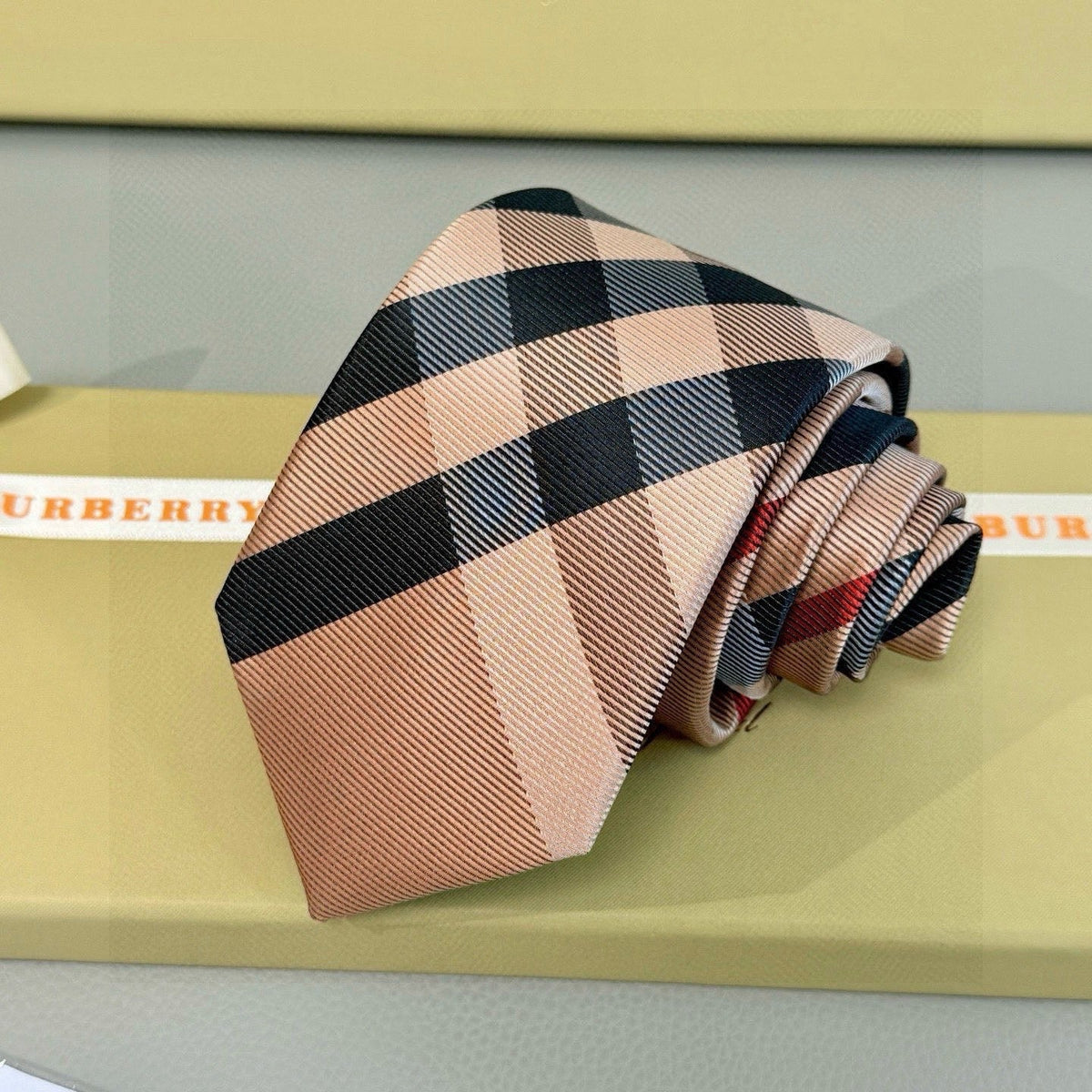 Burberry Style Men's Check Silk Tie - Detail Image 8