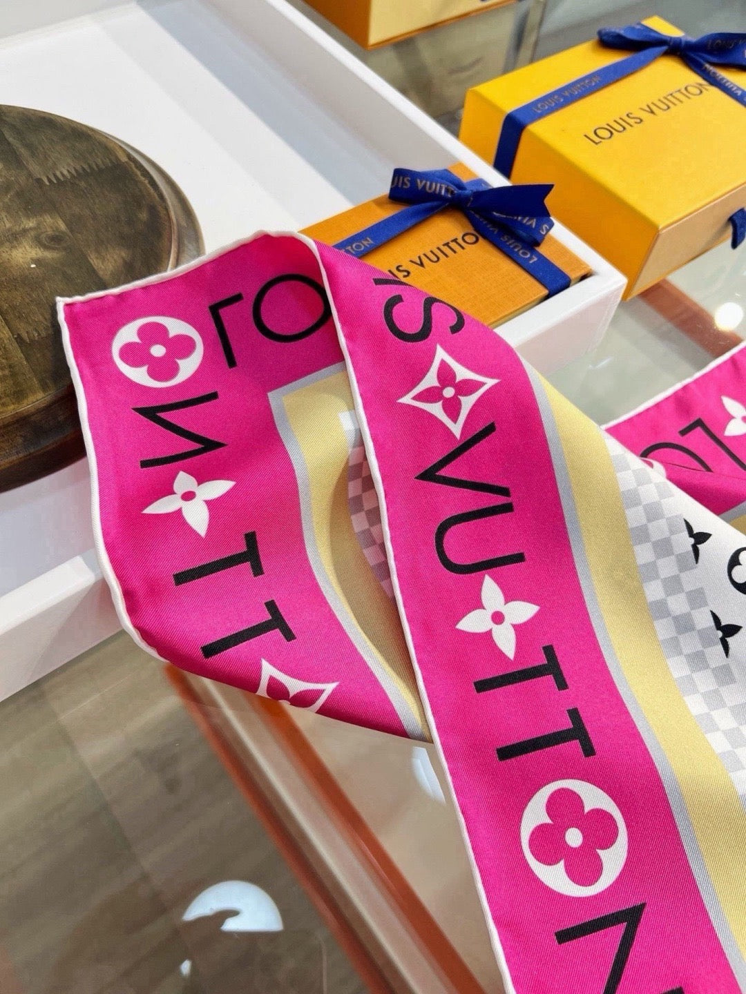 Louis Vuitton Style Monogram Silhouette Double-Sided Silk Scarf - Pink - Detail Image 8