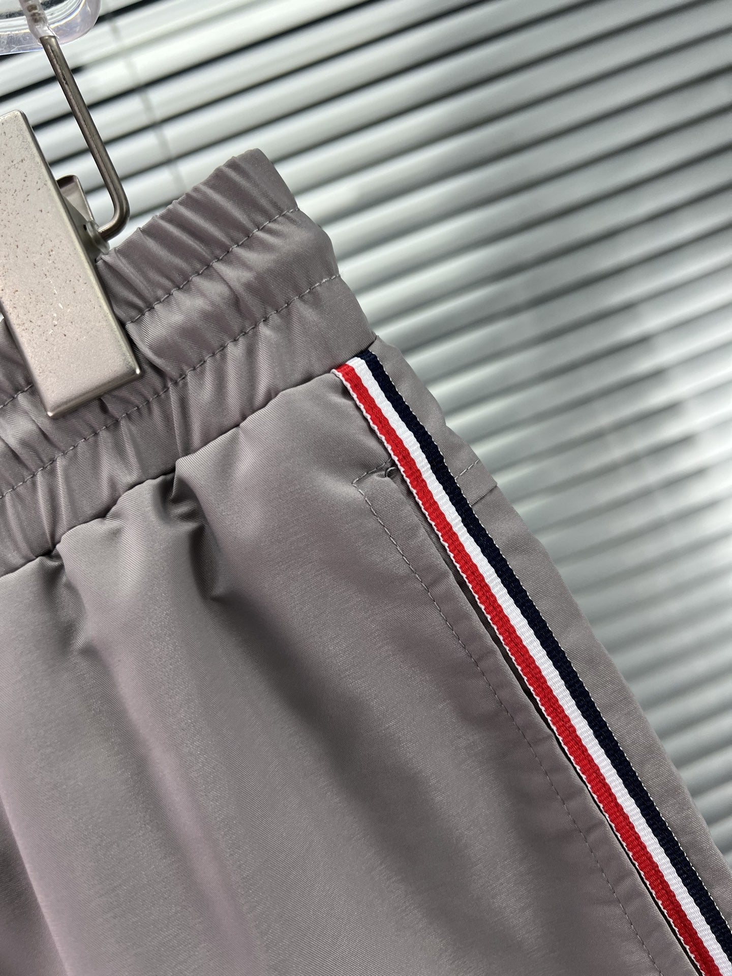 Webbing shorts THOM TREND