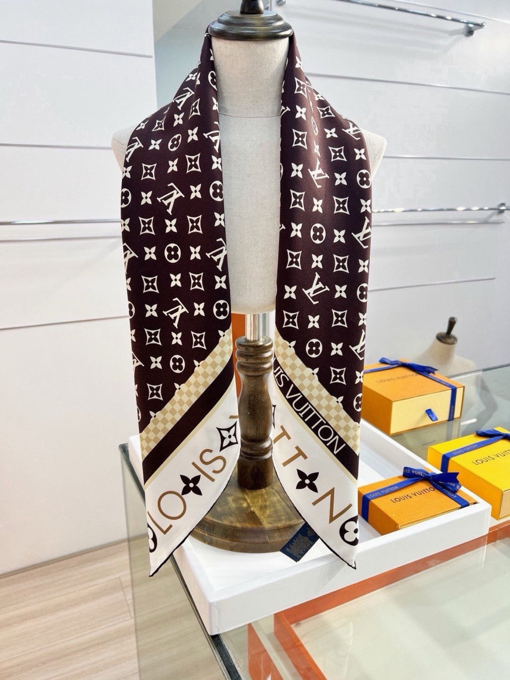 Louis Vuitton Style Monogram Silhouette Double-Sided Silk Scarf - Brown - Detail Image 5