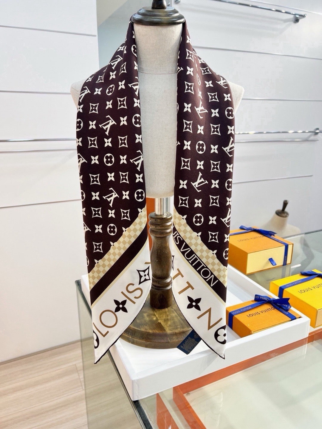 Louis Vuitton Style Monogram Silhouette Double-Sided Silk Scarf - Brown - Detail Image 5