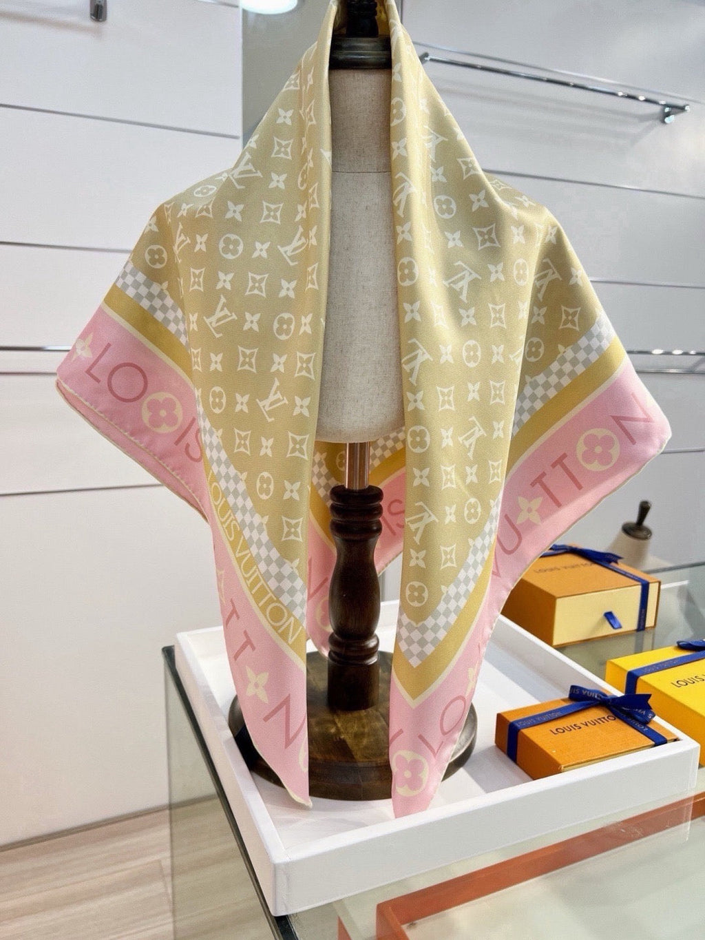 Louis Vuitton Style Monogram Silhouette Double-Sided Silk Scarf - Pastel - Detail Image 4