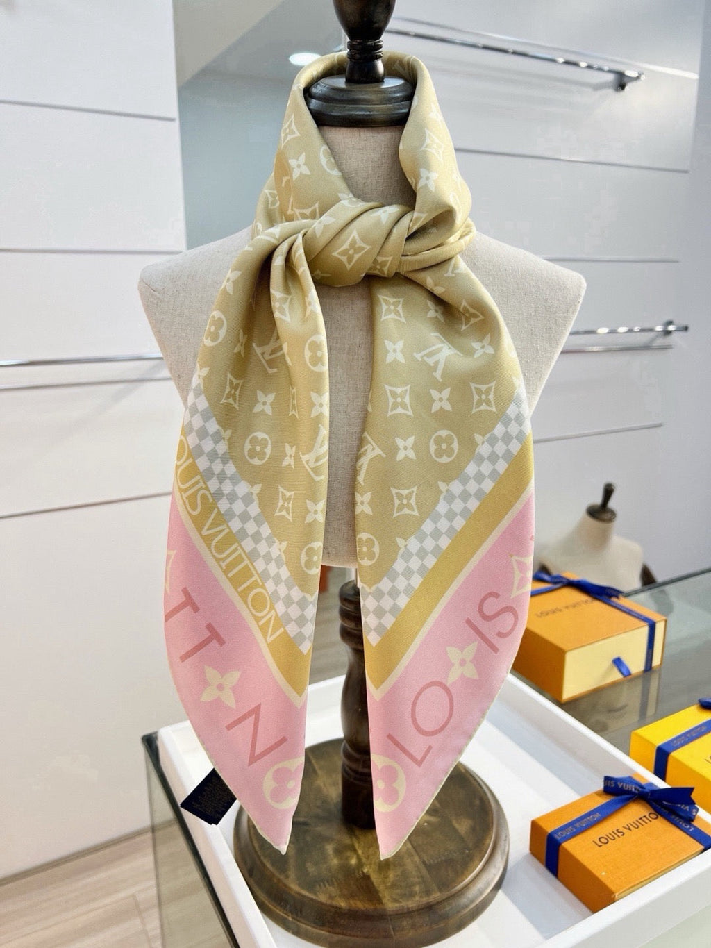 Louis Vuitton Style Monogram Silhouette Double-Sided Silk Scarf - Pastel - Detail Image 7