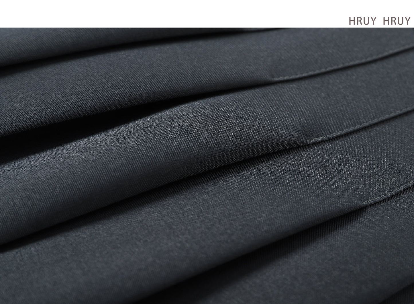 Puppy Embroidered Dress THOM TREND