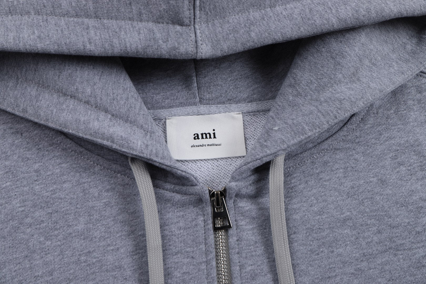 2026 AMI PARIS  Unisex Cardigan THOM TREND