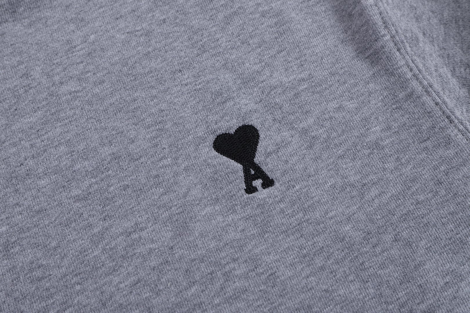 2026 AMI PARIS  Unisex  Hoodie THOM TREND