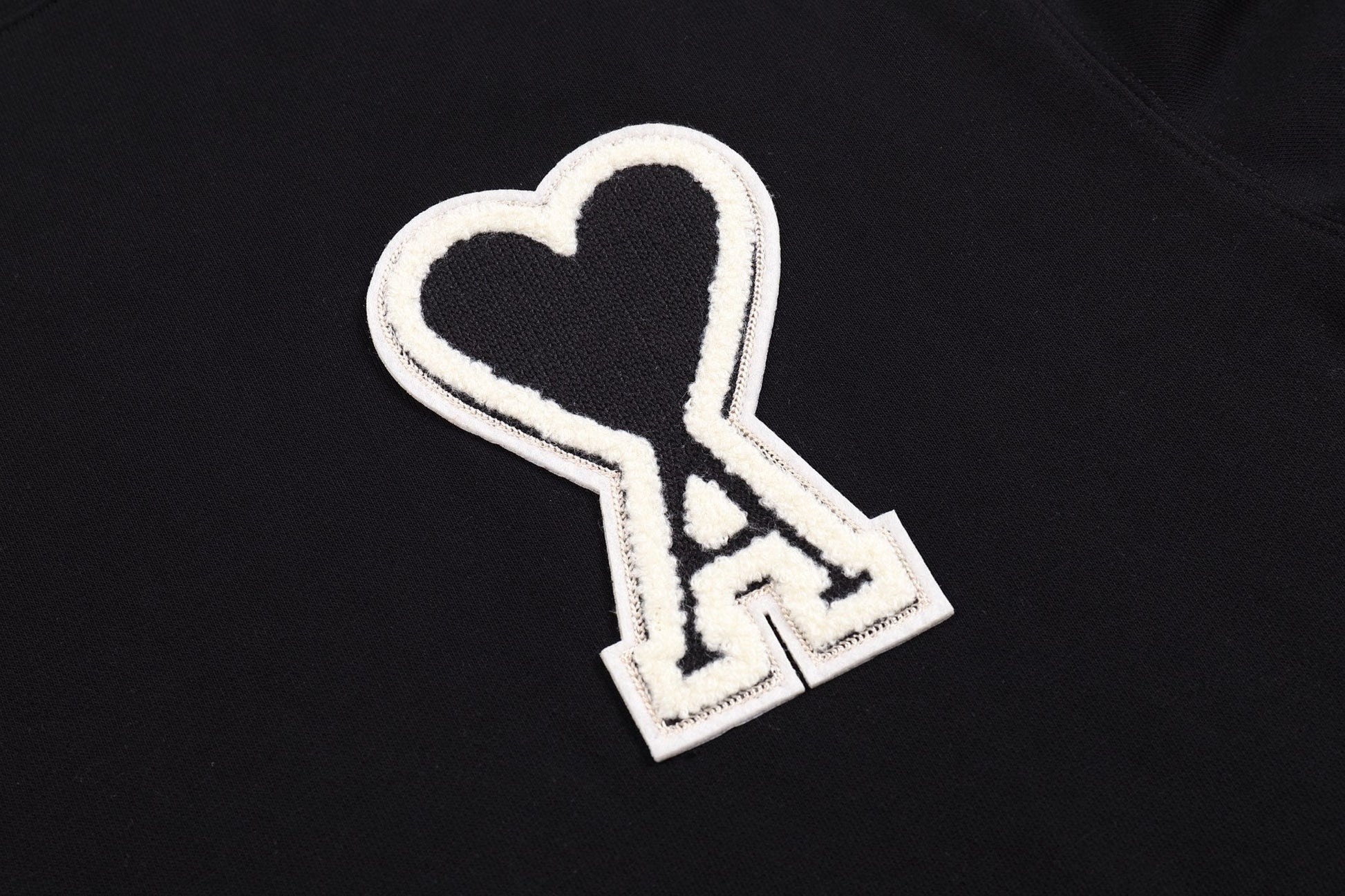 2026 AMI PARIS  Unisex Hoodie THOM TREND