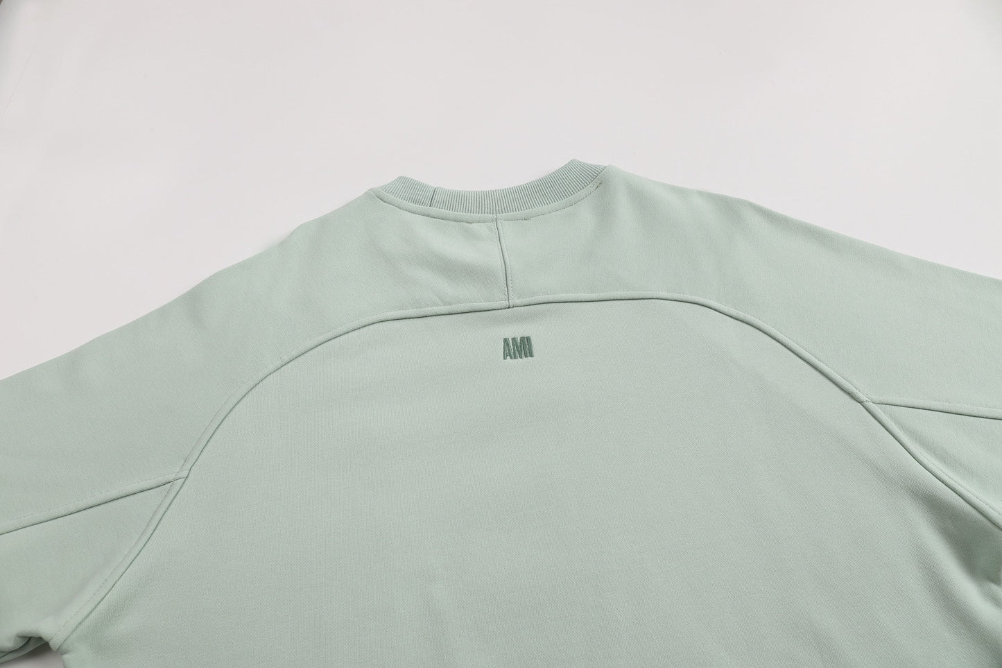 2026 AMI PARIS  Unisex Hoodie THOM TREND