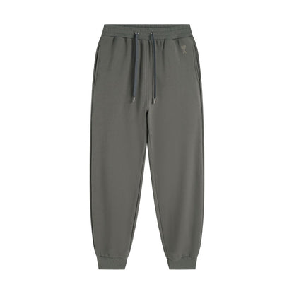 2026 AMI PARIS  Jiggling sweatpants THOM TREND